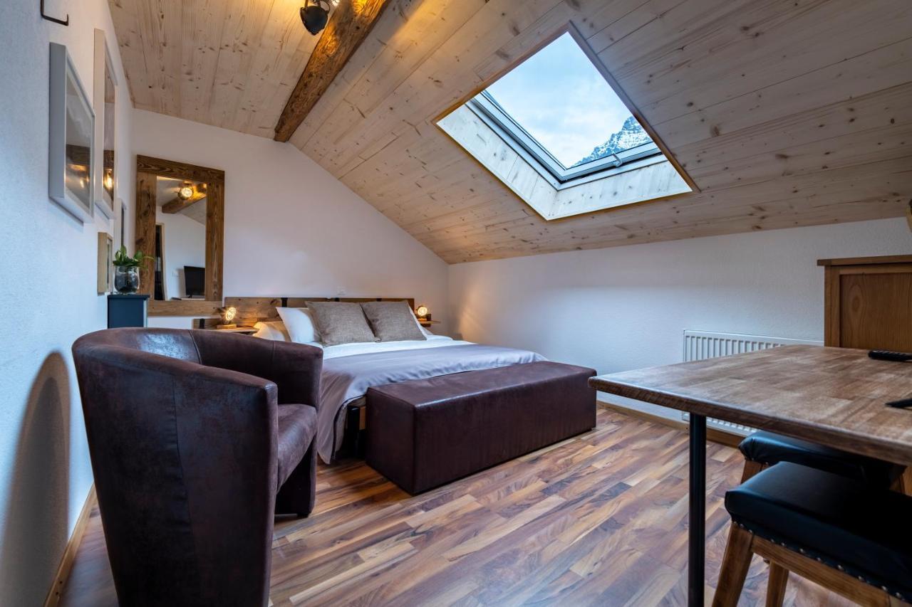 B&B Restaurant Le Pernollet Evionnaz Εξωτερικό φωτογραφία