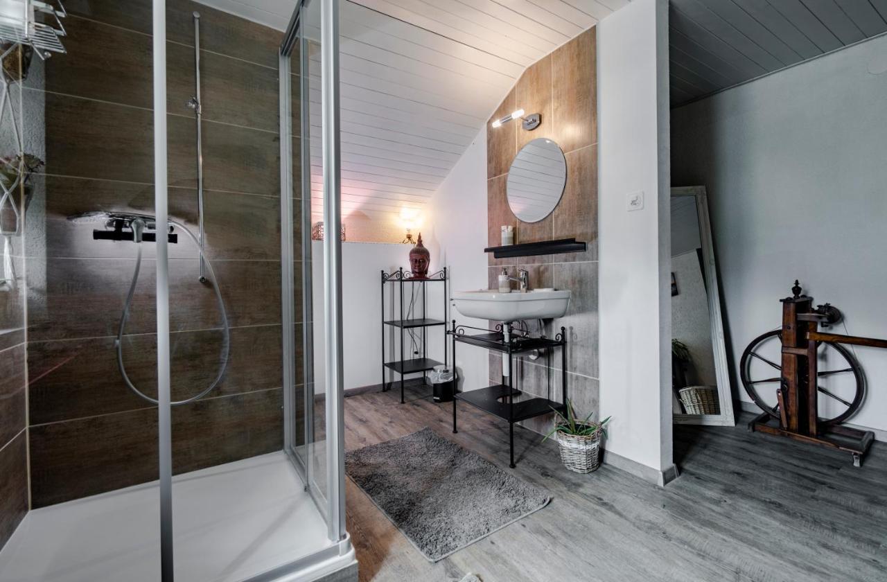 B&B Restaurant Le Pernollet Evionnaz Εξωτερικό φωτογραφία
