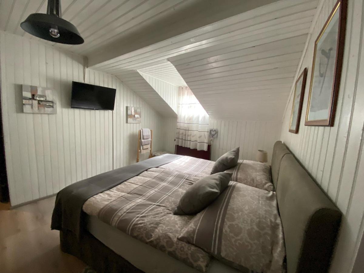 B&B Restaurant Le Pernollet Evionnaz Εξωτερικό φωτογραφία