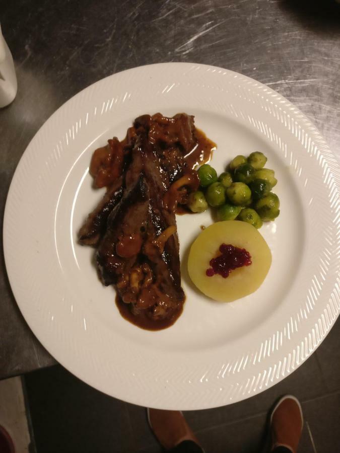 B&B Restaurant Le Pernollet Evionnaz Εξωτερικό φωτογραφία